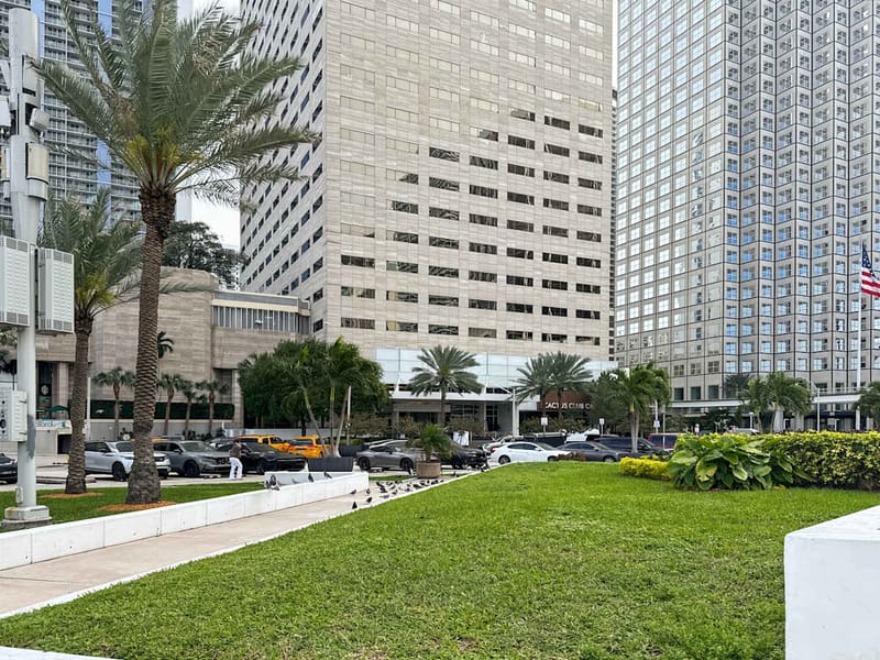 Regus - 201 S Biscayne Blvd - Miami image 14