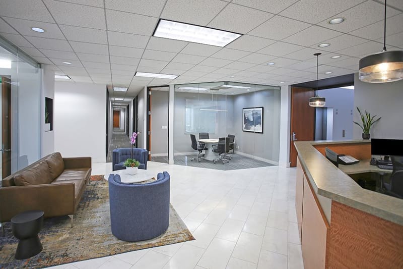Premier Workspaces - SPE - Irvine - CA - Irvine Center Dr image 6