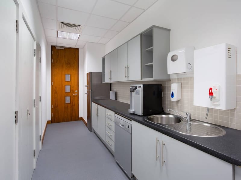 IWG (Spaces) - South Docklands - 77 Sir John Rogerson's Quay - Grand Canal Docklands - Dublin - Ireland image 6