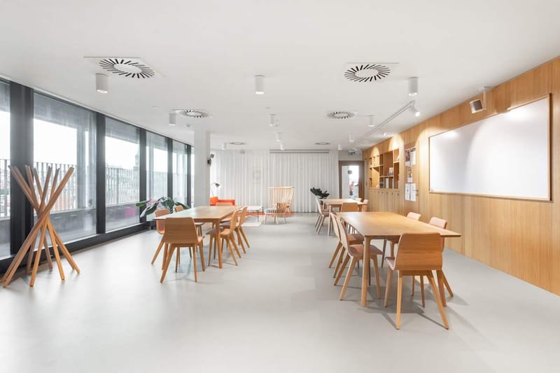 Spaces (Regus) - Albatros - Na Perstyne 342/1 - Prague image 6