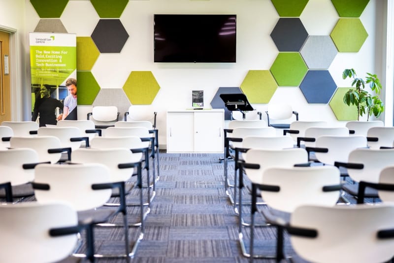 Oxford Innovation - Knowledge Gateway - Boundary Road, CO4 3ZQ - Colchester image 5