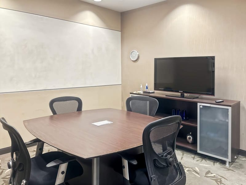 Regus - The Avenue Forsyth - Peachtree Parkway - Cumming - GA image 9