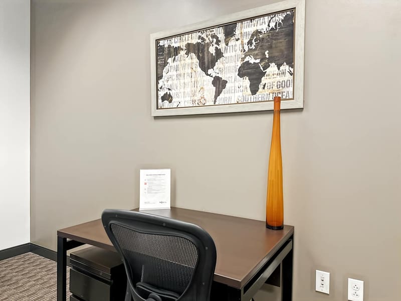 Regus - Gibson Building - West 116th Place - Leawood - KS image 13