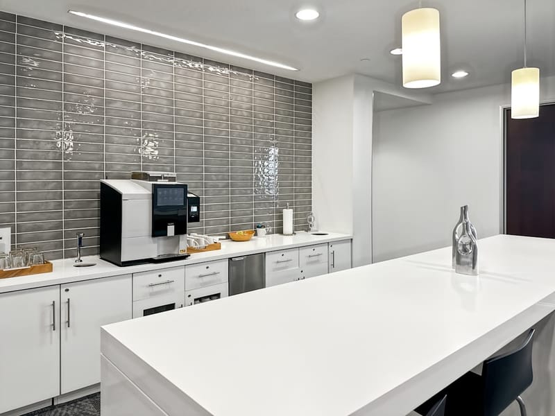 Regus - Gibson Building - West 116th Place - Leawood - KS image 25