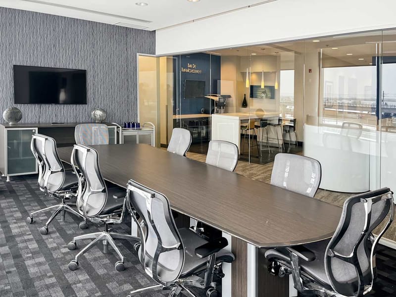 Regus - Pointe-Claire - Trans-Canadian Highway Montreal - Canada image 3