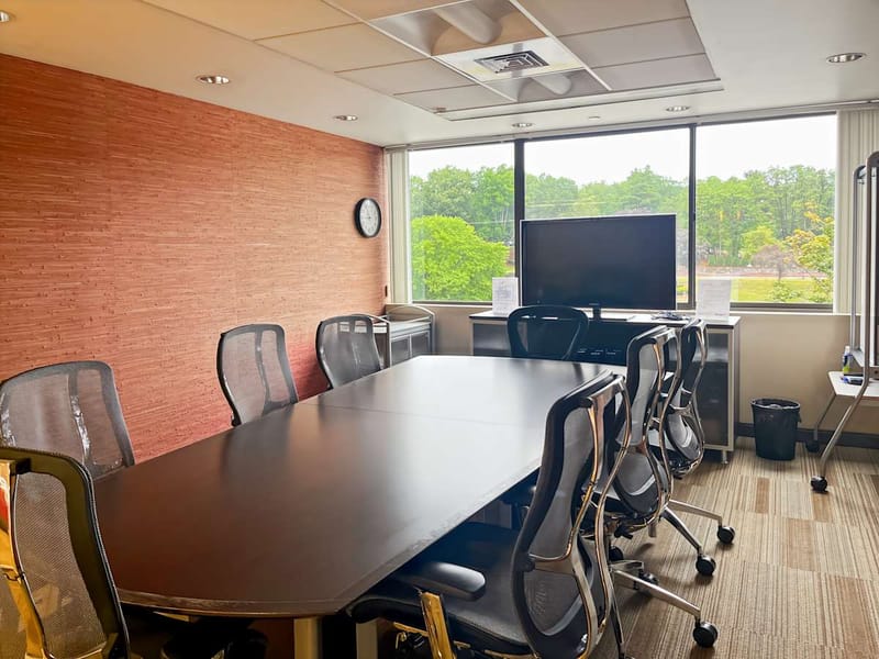Regus - One Tara Boulevard - Nashua - NH image 3