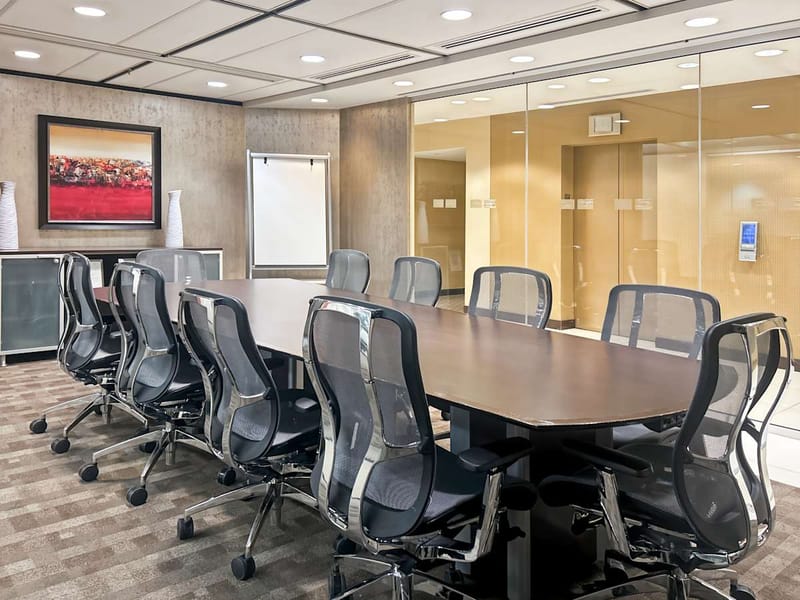 Regus - Manulife Place - 101 Street - Edmonton - AB image 3