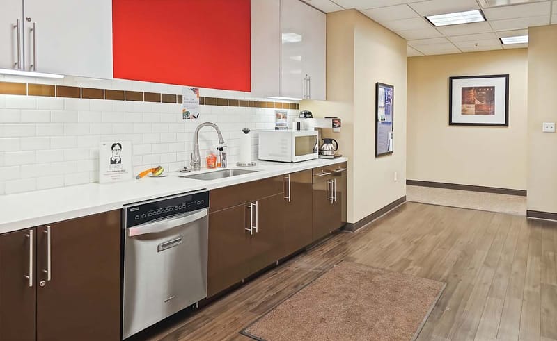 Regus - Hub Tower - Walnut Street - Des Moines - IA image 18