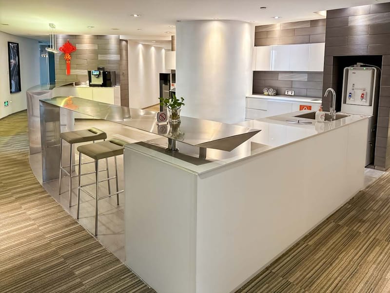 Regus - International Plaza - Lujiang Road - Siming District - Xiamen image 11