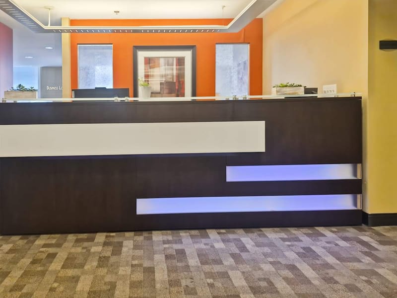 Regus - MET Building - S. Fourth Street - Louisville - KY image 2