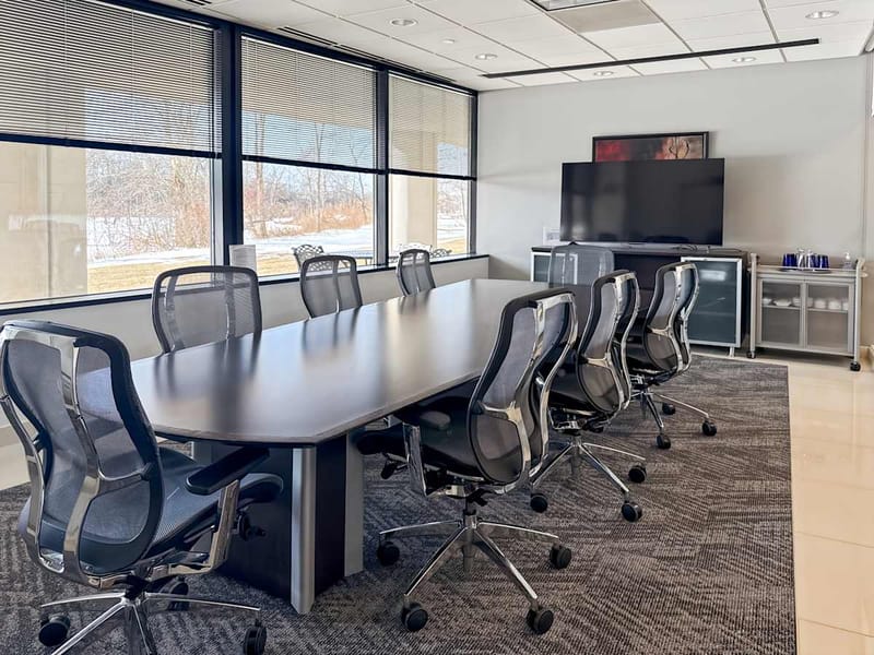 Regus - Landmark Conway Farms - S. Saunders Road - Lake Forest - IL image 3