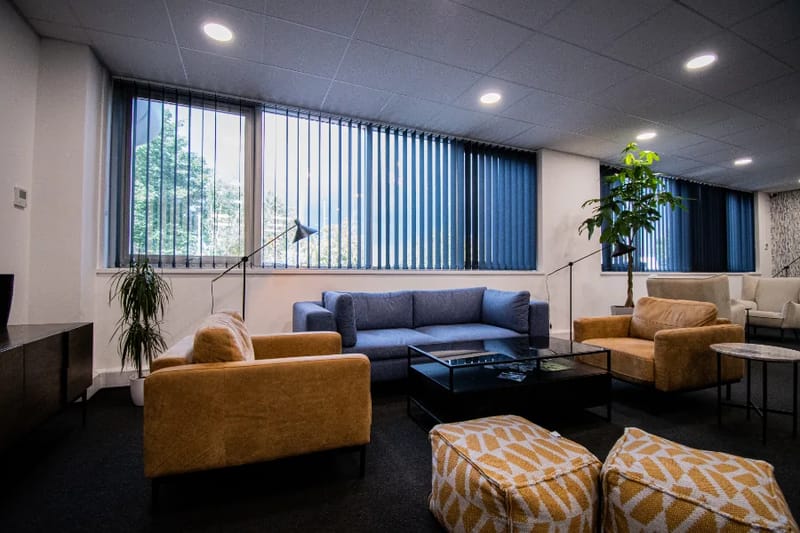 Unit Management Ltd - Trident Court - Oakcroft Road, KT19 - Chessington (Serviced) image 2