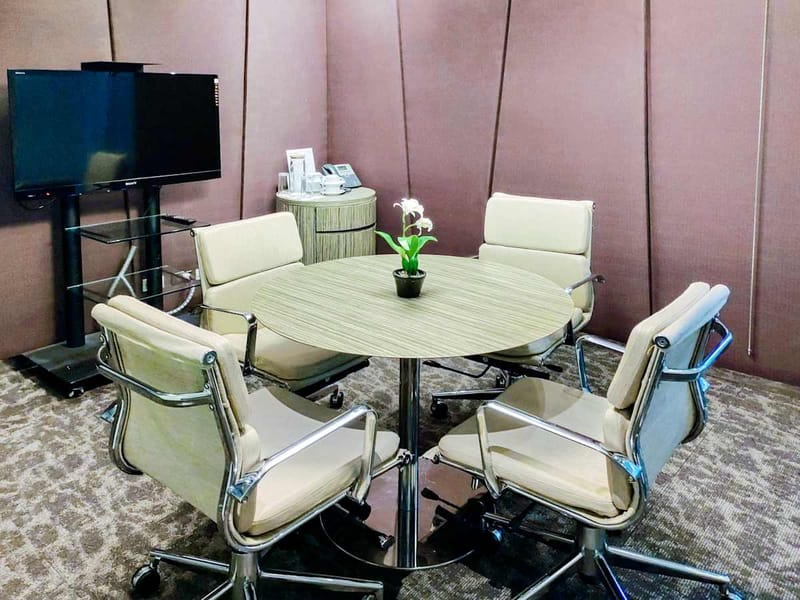 Regus -  Manila, Net Lima - Bonifacio Global City - 26th Street - Taguig City image 10