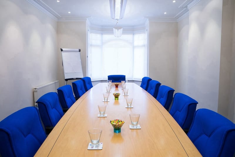 Cambrai Court - Stratford Road - Hall Green, B28 - Birmingham image 12