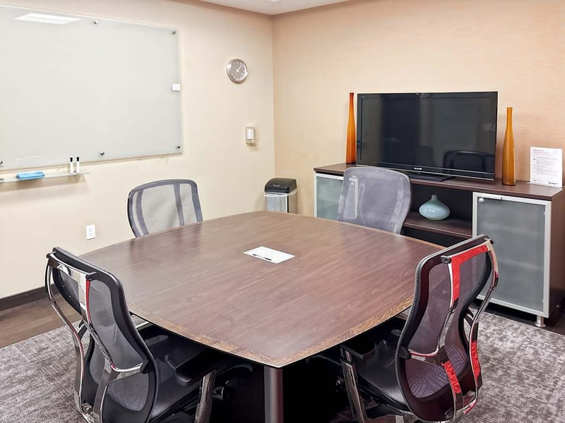 Regus - 8333 N.W. 53rd Street - Doral - FL image 9