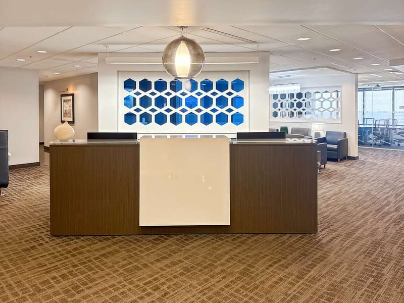 Regus - Metairie One Lakeway - N. Causeway Blvd - Metairie - New Orleans - LA image 2