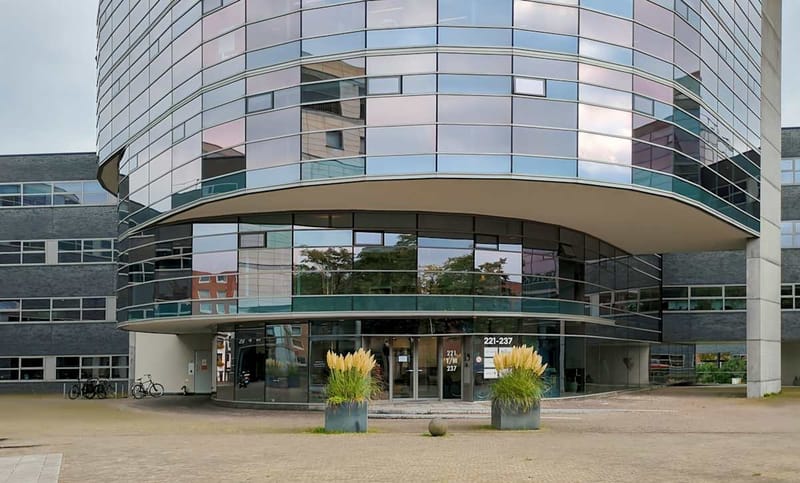 Regus - Maastricht Il Fiore - 221 Avenue Ceramique - Maastricht image 11