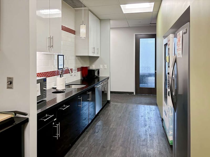 Regus - 151 Yonge Street - Toronto - ON image 6