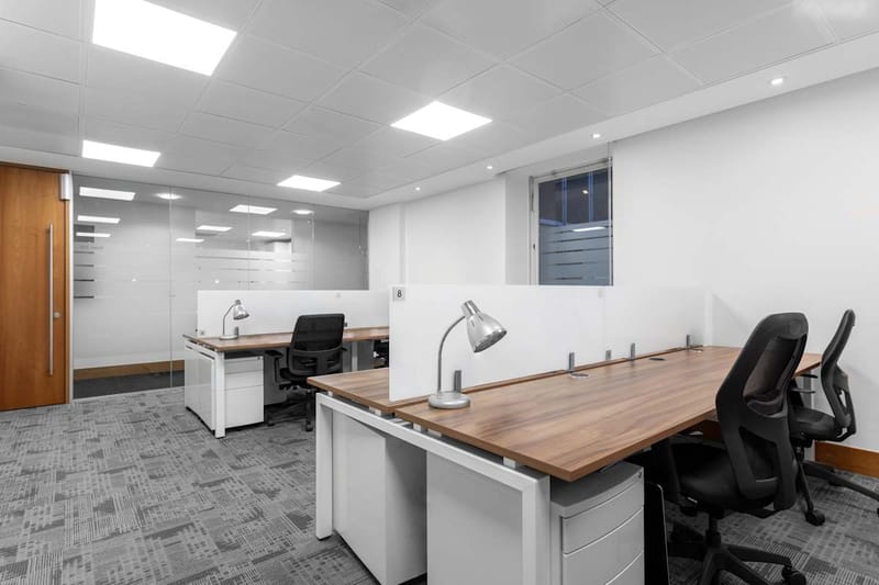 IWG (Regus) - 17 Hanover Square, W1S - Mayfair image 7