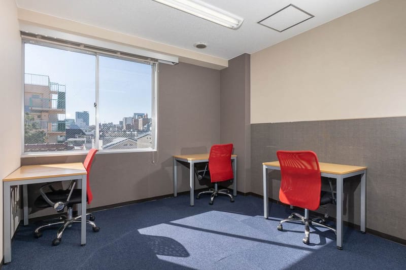 Regus - Minami-Aoyama (Open Office) - 3-5-2 Minami Aoyama - Tokyo image 4