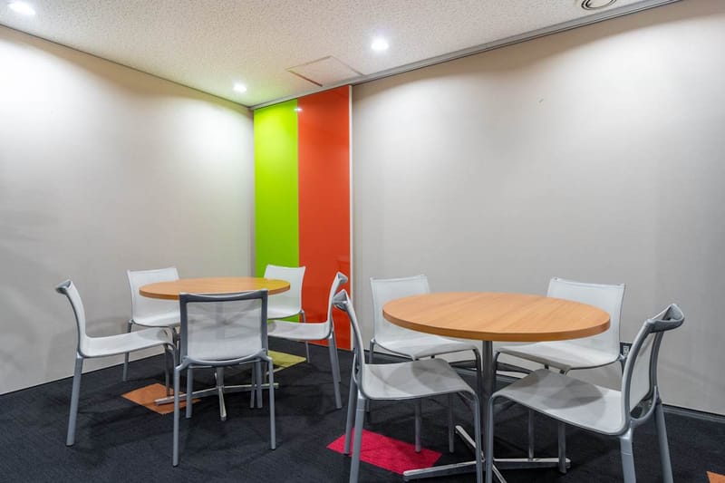 Regus - Nihonbashi Central (Open Office) - Toyo Building - 1-2-10 Nihonbashi - Chuo-ku - Tokyo image 6