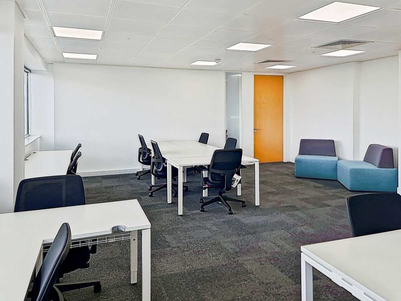 IWG (Regus) - The Pinnacle, Central Court - Station Way, RH10 - Crawley image 13