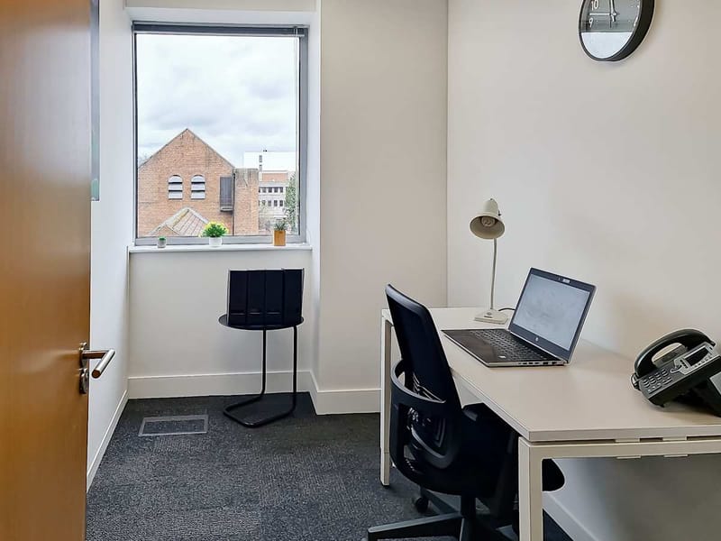 IWG (Regus) - The Pinnacle, Central Court - Station Way, RH10 - Crawley image 4