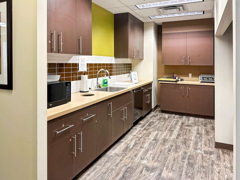 Regus - Royal Bank Building - 11th Avenue - Regina - SK image 14
