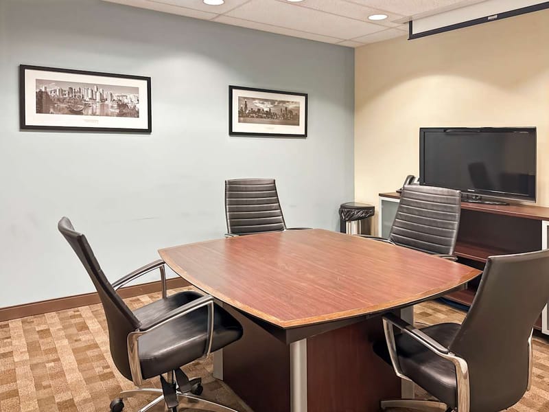 Regus - Royal Bank Building - 11th Avenue - Regina - SK image 9