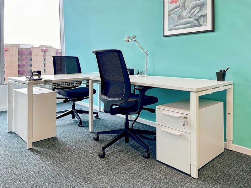 Plug and Work (Regus) - The Squaire Business & Conference Center - 12 Am Flughafen - Frankfurt image 10