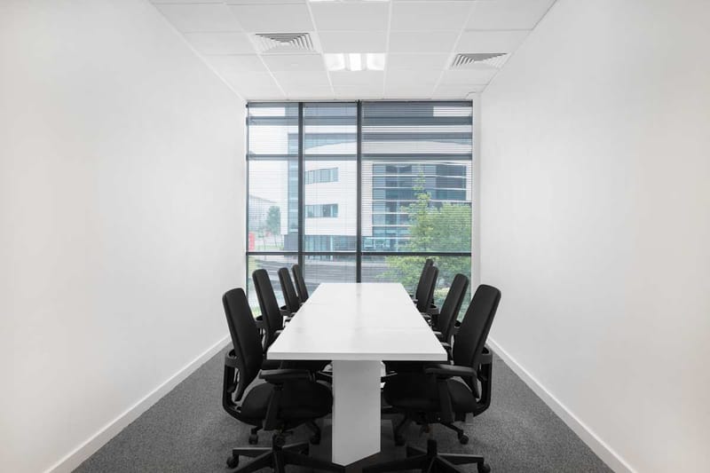 IWG (Regus) - Lanarkshire Eurocentral - Maxim Business Park - 2 Parkland Way, ML1 - Motherwell image 3