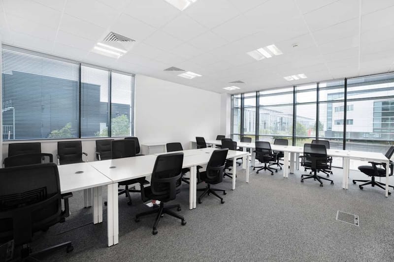 IWG (Regus) - Lanarkshire Eurocentral - Maxim Business Park - 2 Parkland Way, ML1 - Motherwell image 4