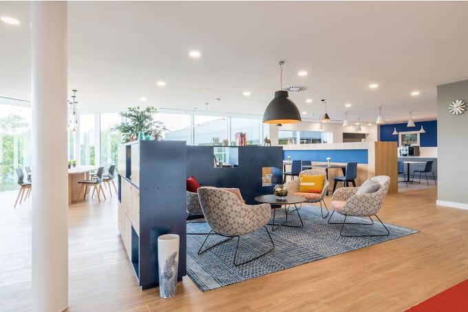 IWG (Regus) - Winnersh Triange - 220 Wharfedale Road, RG41 - Wokingham image 3