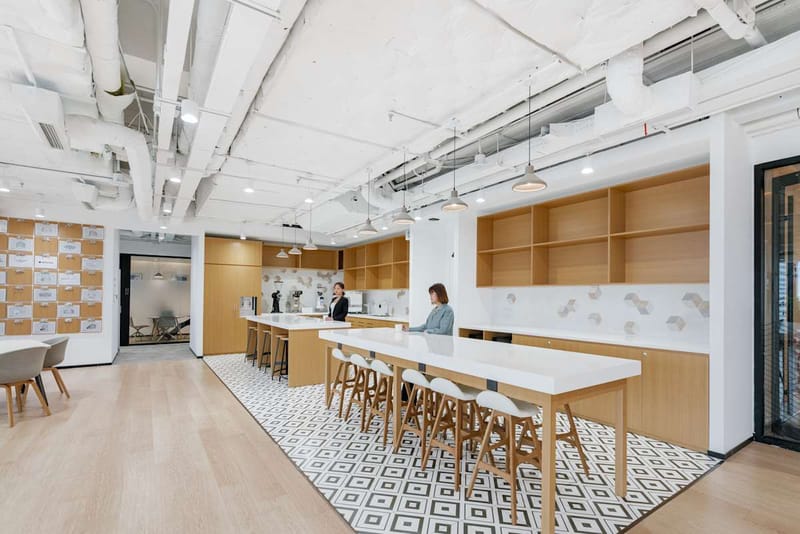 Spaces (Regus) - Infinitus Tower - 168 Hubin Road - Huangpu District - Shanghai image 12