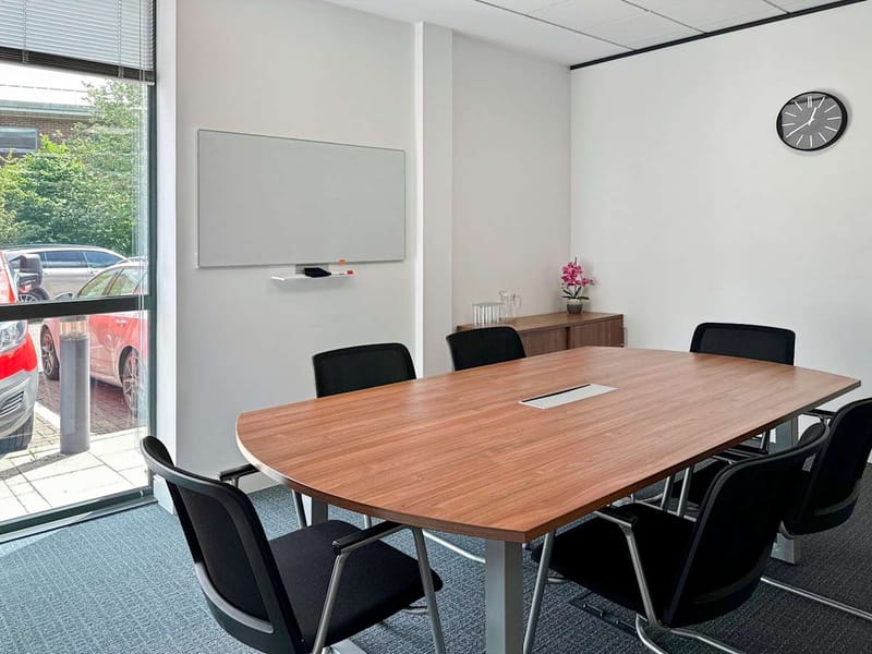 IWG (Regus) - Ibstone Road - Stokenchurch Business Park, HP14 - High Wycombe image 9