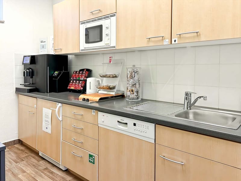 Plug and Work (Regus) - Dornhofstrasse 34 - Neu-Isenburg - Frankfurt image 12