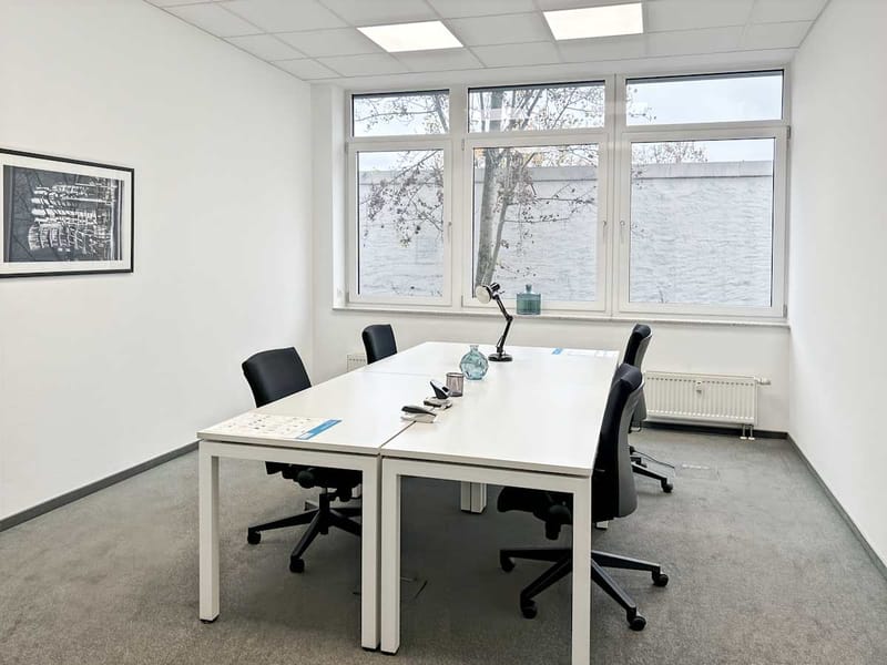 Plug and Work (Regus) - Dornhofstrasse 34 - Neu-Isenburg - Frankfurt image 14