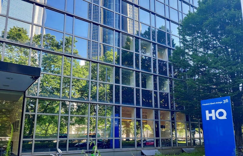 Plug and Work (Regus) - Friedrich-Ebert-Anlage 36 - Frankfurt image 12