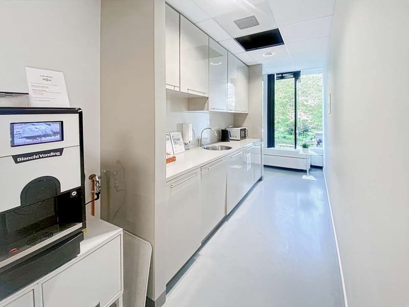 Regus - Cuserstraat 93 - Amsterdam image 14