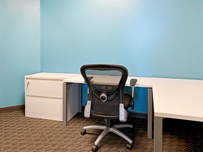 Regus - Metro Plaza II - Colesville Road - Silver Spring - MD image 12