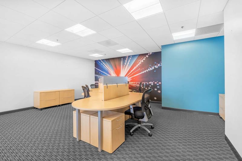 Regus - Metro Plaza II - Colesville Road - Silver Spring - MD image 7