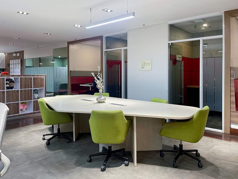 Regus - Felcris Centrale - 40 D Quimpo Boulevard - Talomo - Davao image 3