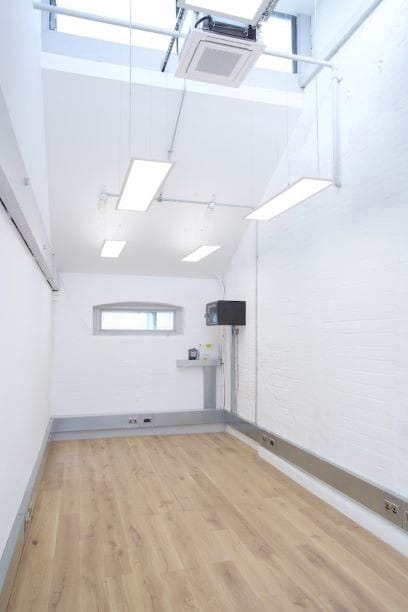 WB Properties - Islington Studio - 159-163 Malborough Road, N19 - Archway (3 yr min term) image 13