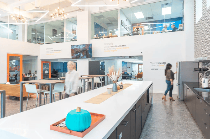 Expansive - Heard Building - 112 N Central Ave, Phoenix - AZ 85004 image 6