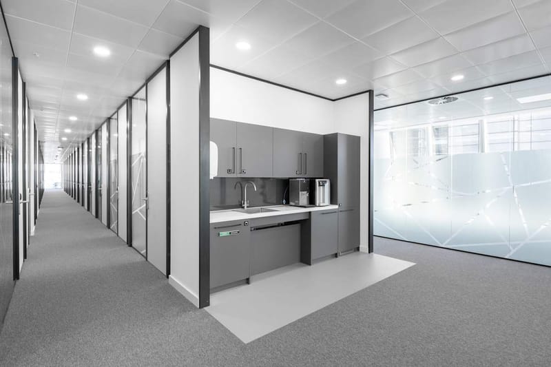 IWG (Signature) - 100 Bishopsgate, EC3 - Liverpool Street image 6