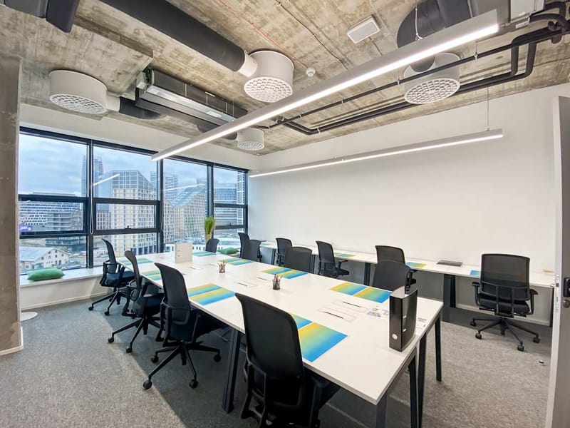 HubHub - Nivy Tower - Svätoplukova - Bratislava image 8