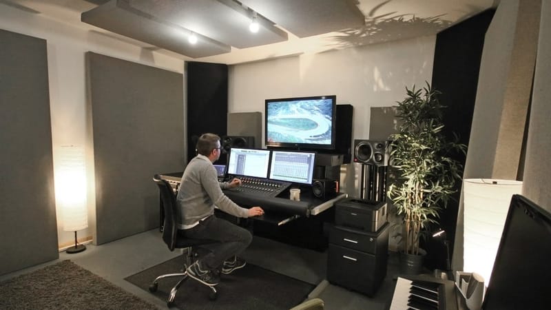 Mainyard Studios (Managed 90 - 300 sqft) - 17 Lyon Road, SW19 2RL - Wimbledon image 2