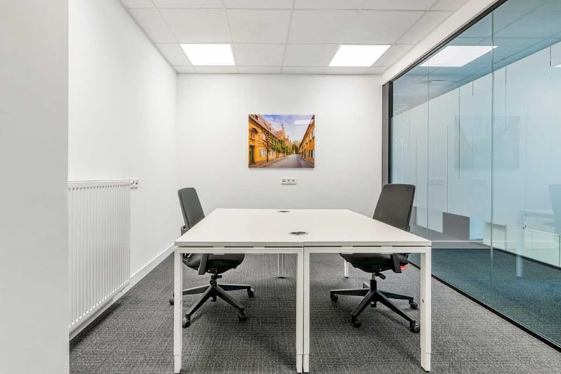 IWG (Regus) - 3b Viktoriastrasse, 86150 - Augsburg image 10