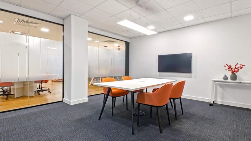 IWG (Regus) - 3b Viktoriastrasse, 86150 - Augsburg image 3