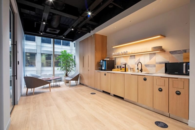 Industrious (Managed 600 - 2,330 sqft) - 70 St. Mary Axe, EC3A 8BE - Aldgate image 3